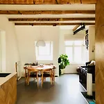 Frühstückspension Boutique Bovien 4*